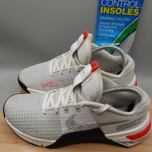 Nike Shoes Womens 8 White Orange Metcon 8 Training Gym D09327-102 Flaws